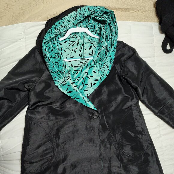 UBU Reversible Rain Jacket Hooded Cowl - Small - Picture 3 of 6